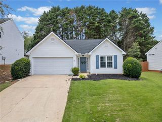 2199 Serenity NW Drive, Acworth, GA 30101