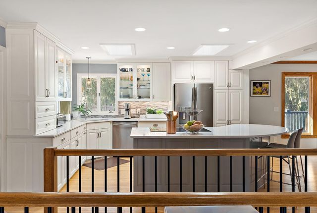 8047 Somerset Road, Woodbury, MN 55125