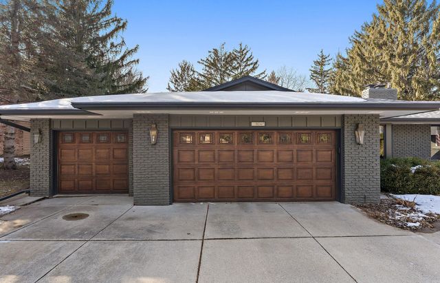 8047 Somerset Road, Woodbury, MN 55125