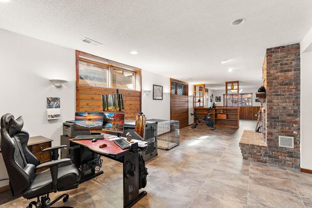 8047 Somerset Road, Woodbury, MN 55125