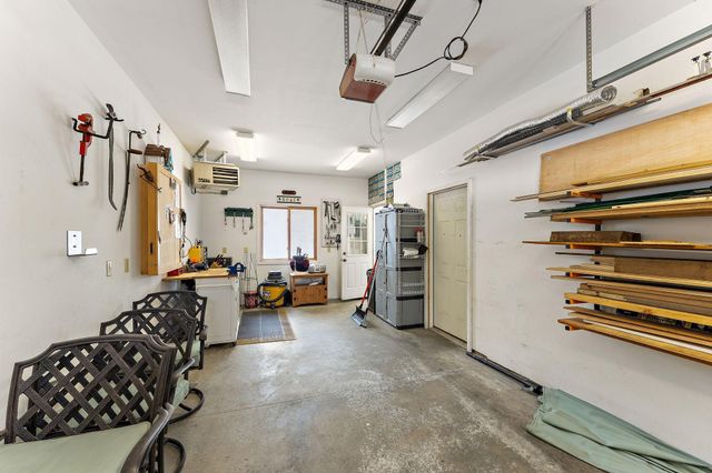 8047 Somerset Road, Woodbury, MN 55125