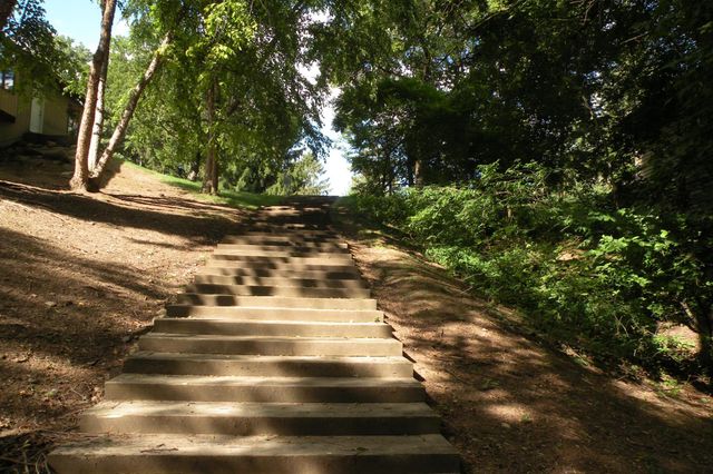 8047 Somerset Road, Woodbury, MN 55125