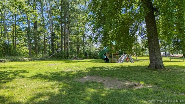 5044 N US 421, Madison, IN 47250