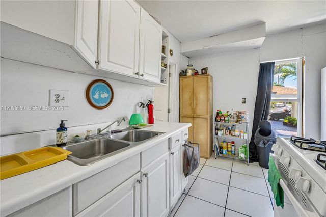 3420 Charles Avenue, Miami, FL 33133