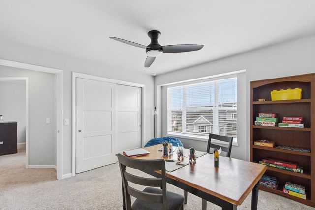 9725 Tawny Acorn Drive, Verona, WI 53593