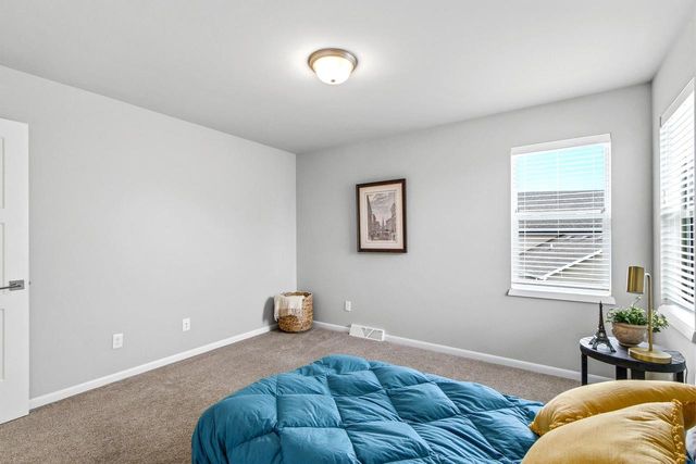 9725 Tawny Acorn Drive, Verona, WI 53593