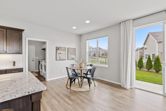 9725 Tawny Acorn Drive, Verona, WI 53593
