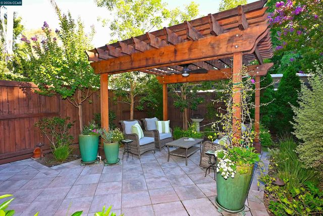 1290 Honey Trail, Walnut Creek, CA 94597