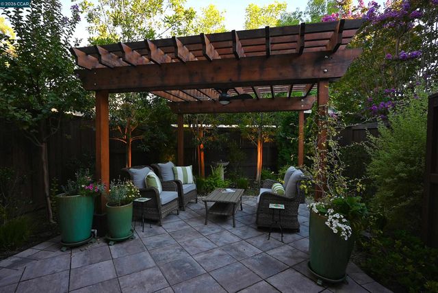 1290 Honey Trail, Walnut Creek, CA 94597