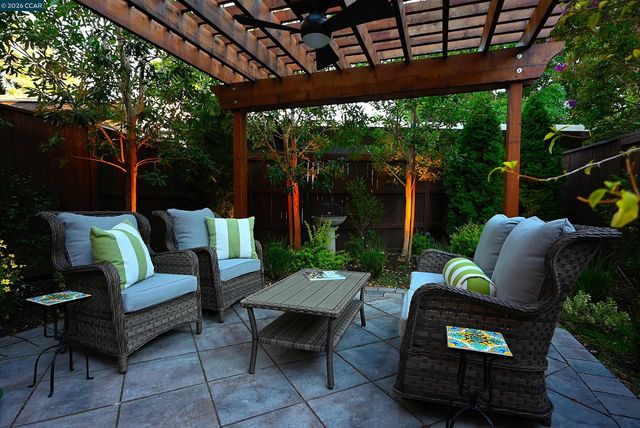 1290 Honey Trail, Walnut Creek, CA 94597