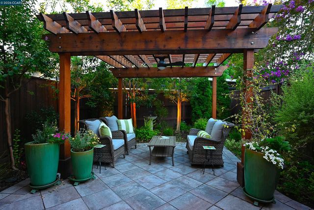 1290 Honey Trail, Walnut Creek, CA 94597