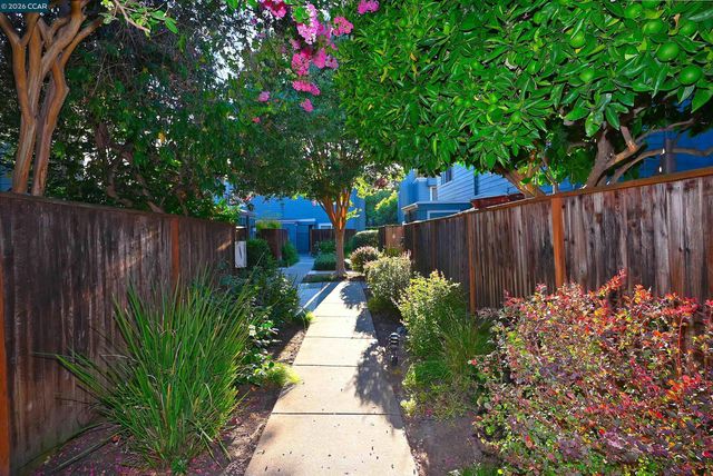 1290 Honey Trail, Walnut Creek, CA 94597