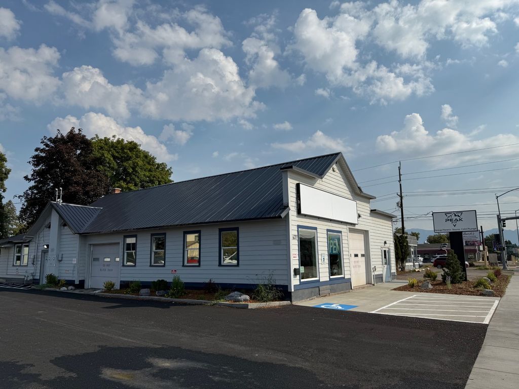 637 Idaho Street, Kalispell, MT 59901 photo 2