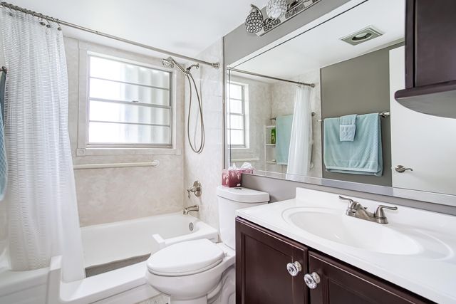 438 Mansfield K 438, Boca Raton, FL 33434