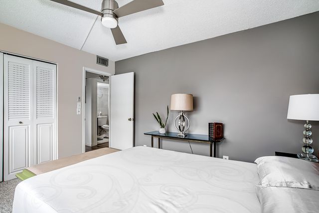 438 Mansfield K 438, Boca Raton, FL 33434