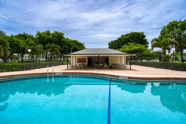 438 Mansfield K 438, Boca Raton, FL 33434