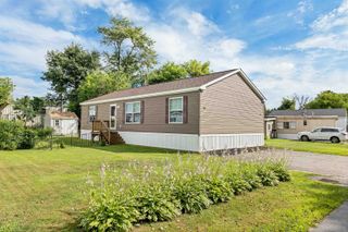 9 Longmeadow Drive, Concord, NH 03301