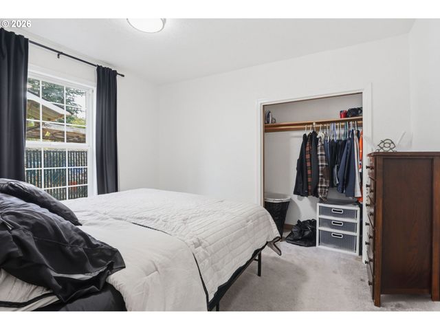 1636 Se 148TH Ave, Portland, OR 97233