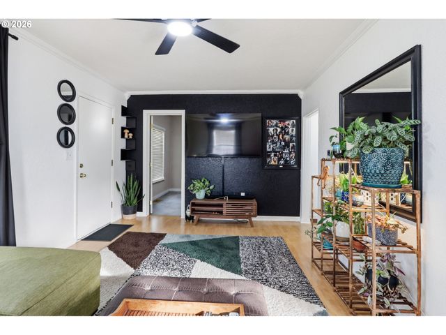 1636 Se 148TH Ave, Portland, OR 97233