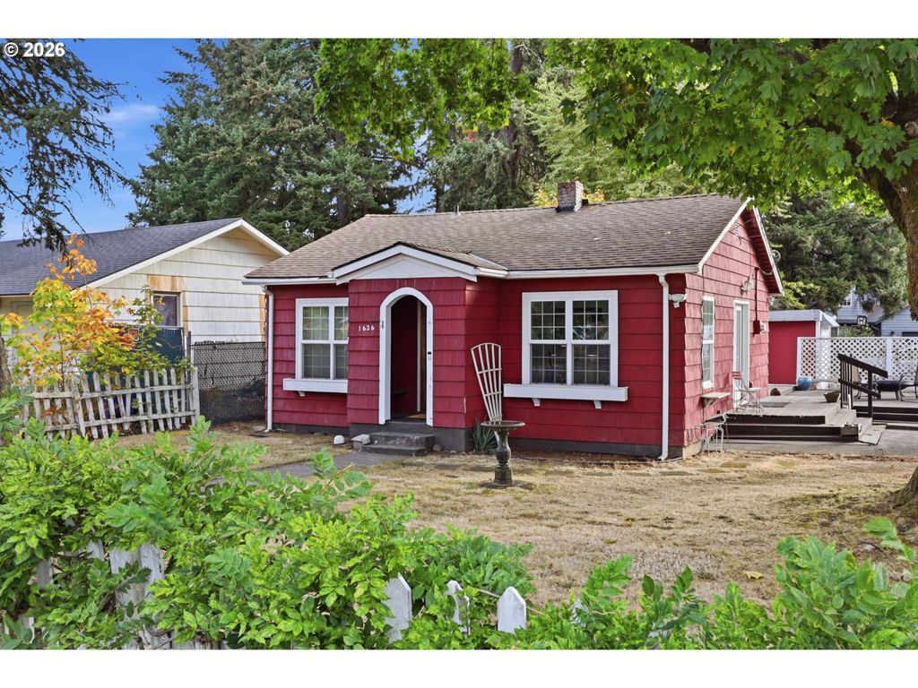 1636 Se 148TH Ave, Portland, OR 97233