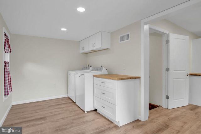 943 CAVALRY ST, Carlisle, PA 17013