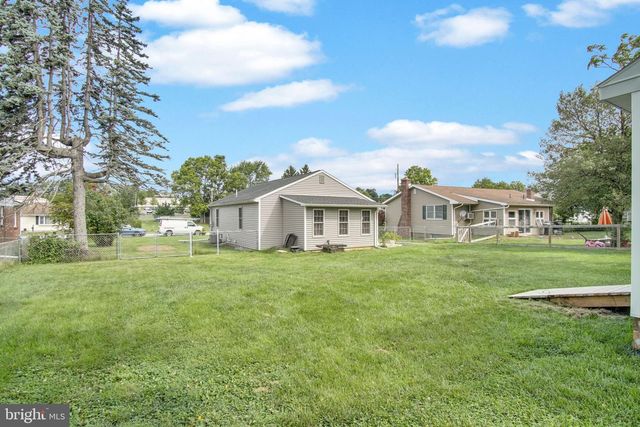 943 CAVALRY ST, Carlisle, PA 17013