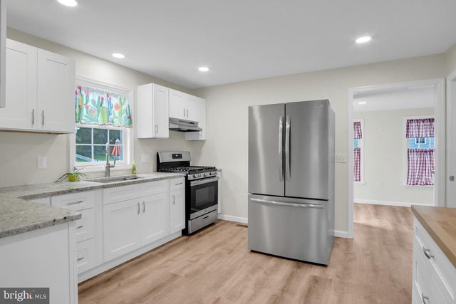 943 CAVALRY ST, Carlisle, PA 17013