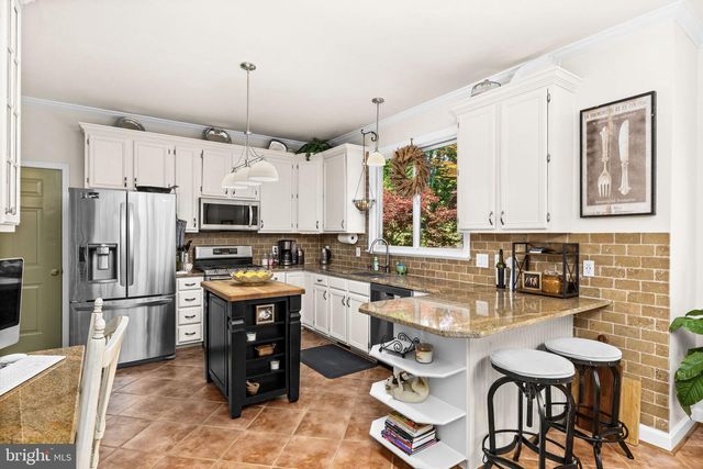 10610 EDINBURGH DR, Spotsylvania, VA 22553