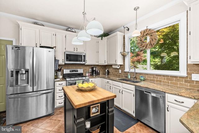 10610 EDINBURGH DR, Spotsylvania, VA 22553