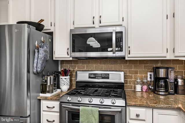 10610 EDINBURGH DR, Spotsylvania, VA 22553
