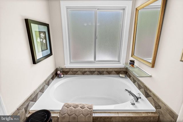10610 EDINBURGH DR, Spotsylvania, VA 22553