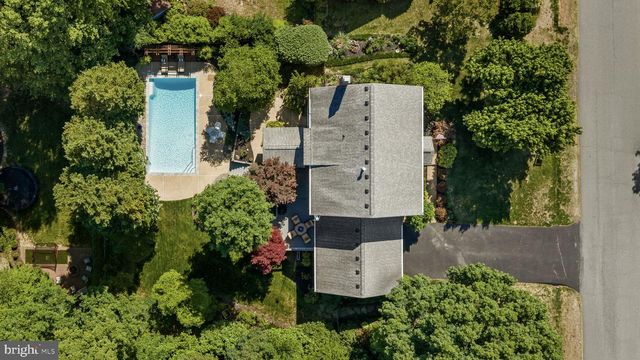 10610 EDINBURGH DR, Spotsylvania, VA 22553