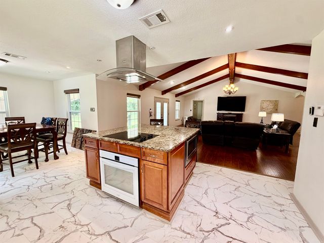 1407 S Trotter, Dermott, AR 71638