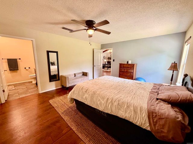 1407 S Trotter, Dermott, AR 71638