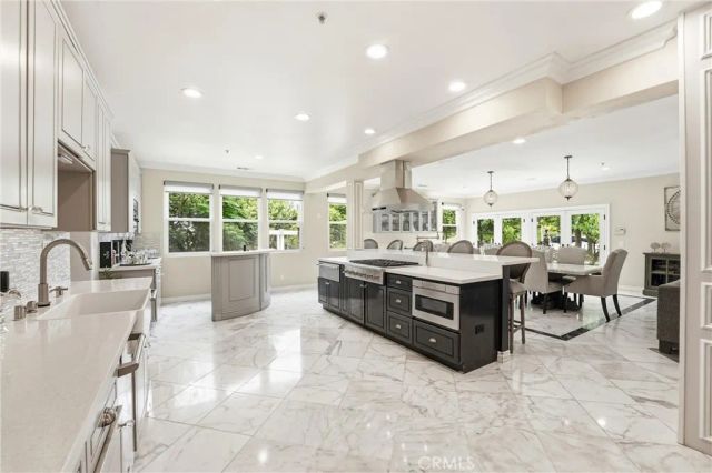 1067 Trevecca, Claremont, CA 91711