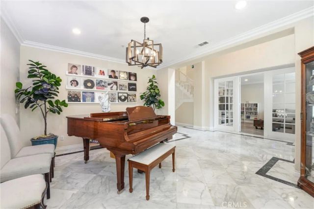 1067 Trevecca, Claremont, CA 91711