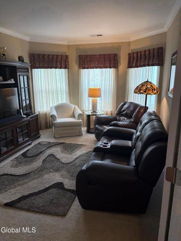 806 Heather Lane, Guilderland, NY 12009