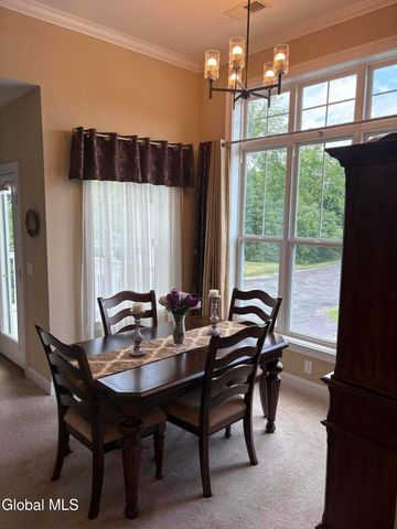 806 Heather Lane, Guilderland, NY 12009