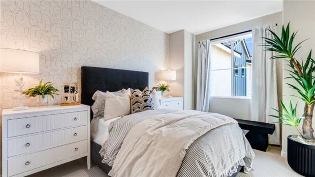 2853 E Amberley Privado, Ontario, CA 91762