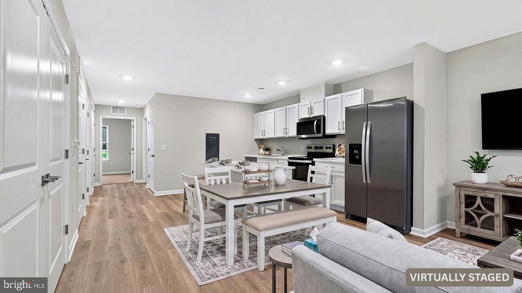 2204 CALUMET DR, DEPTFORD, NJ 08096 — photo 2