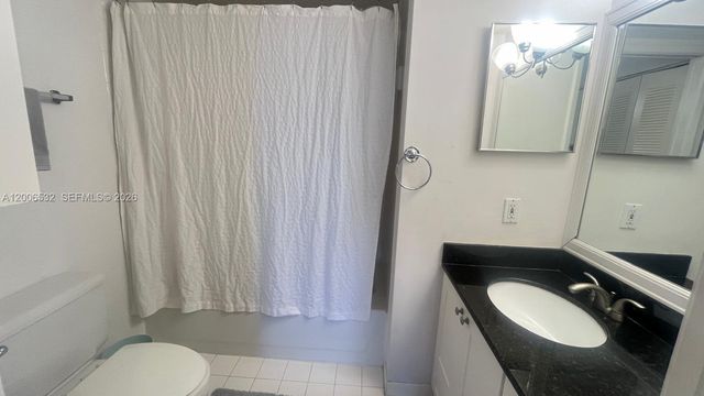 19999 E Country Club Dr 1303, Aventura, FL 33180