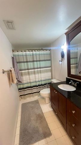 19999 E Country Club Dr 1303, Aventura, FL 33180