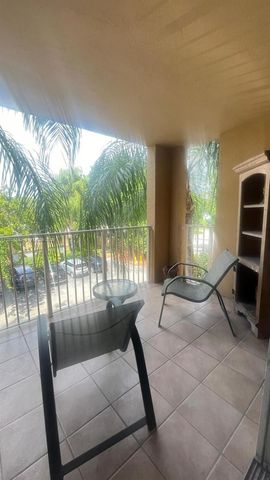 19999 E Country Club Dr 1303, Aventura, FL 33180