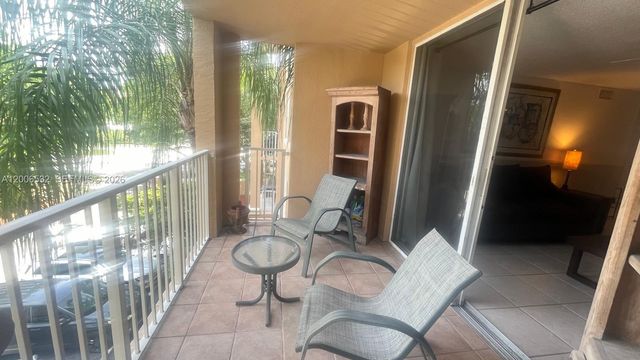 19999 E Country Club Dr 1303, Aventura, FL 33180