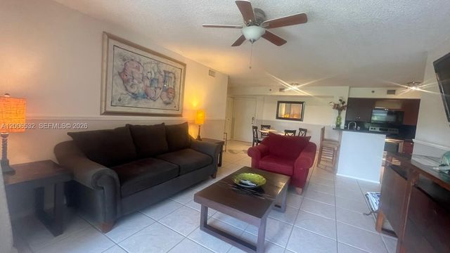 19999 E Country Club Dr 1303, Aventura, FL 33180