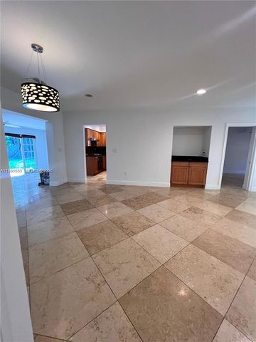 7350 SW 96th St 7350, Pinecrest, FL 33156