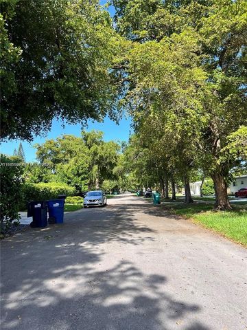 7350 SW 96th St 7350, Pinecrest, FL 33156