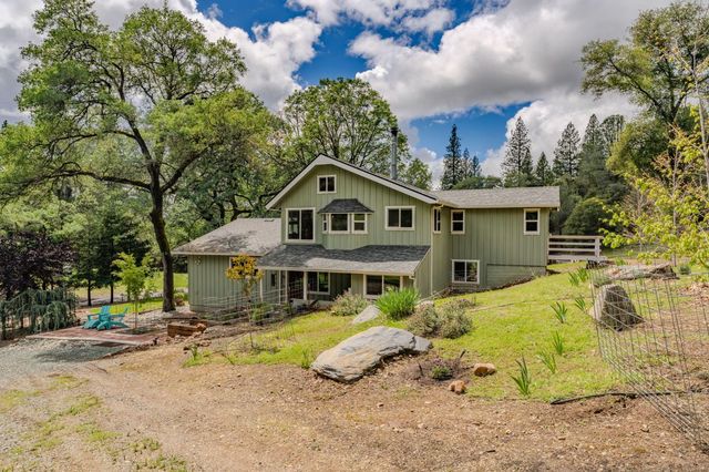 19351 Fiddletown Rd, Fiddletown, CA 95629