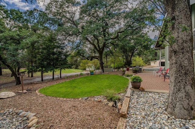 19351 Fiddletown Rd, Fiddletown, CA 95629