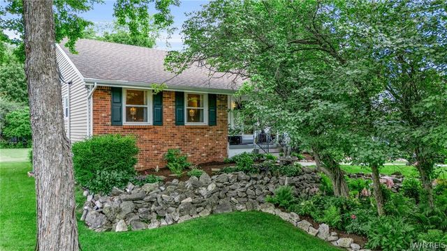 8634 Rebecca Drive, Clarence, NY 14221